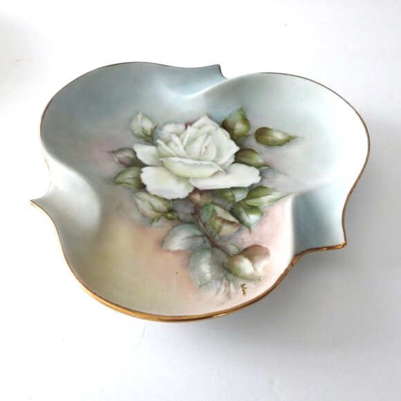 Vintage Decorative Porcelain Dish Hand Painted by Helen Hale White Rose - Picture 3 of 6